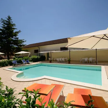 Pleasant In With Shared Pool *